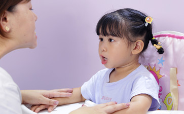 兩歲寶寶說話發(fā)音不準是正常的嗎？